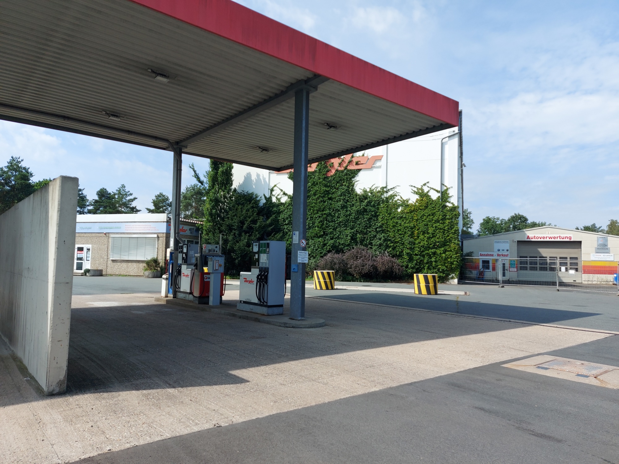 Tankstelle Bergler in Weiden (Kraftstoffe, Tankautomat)